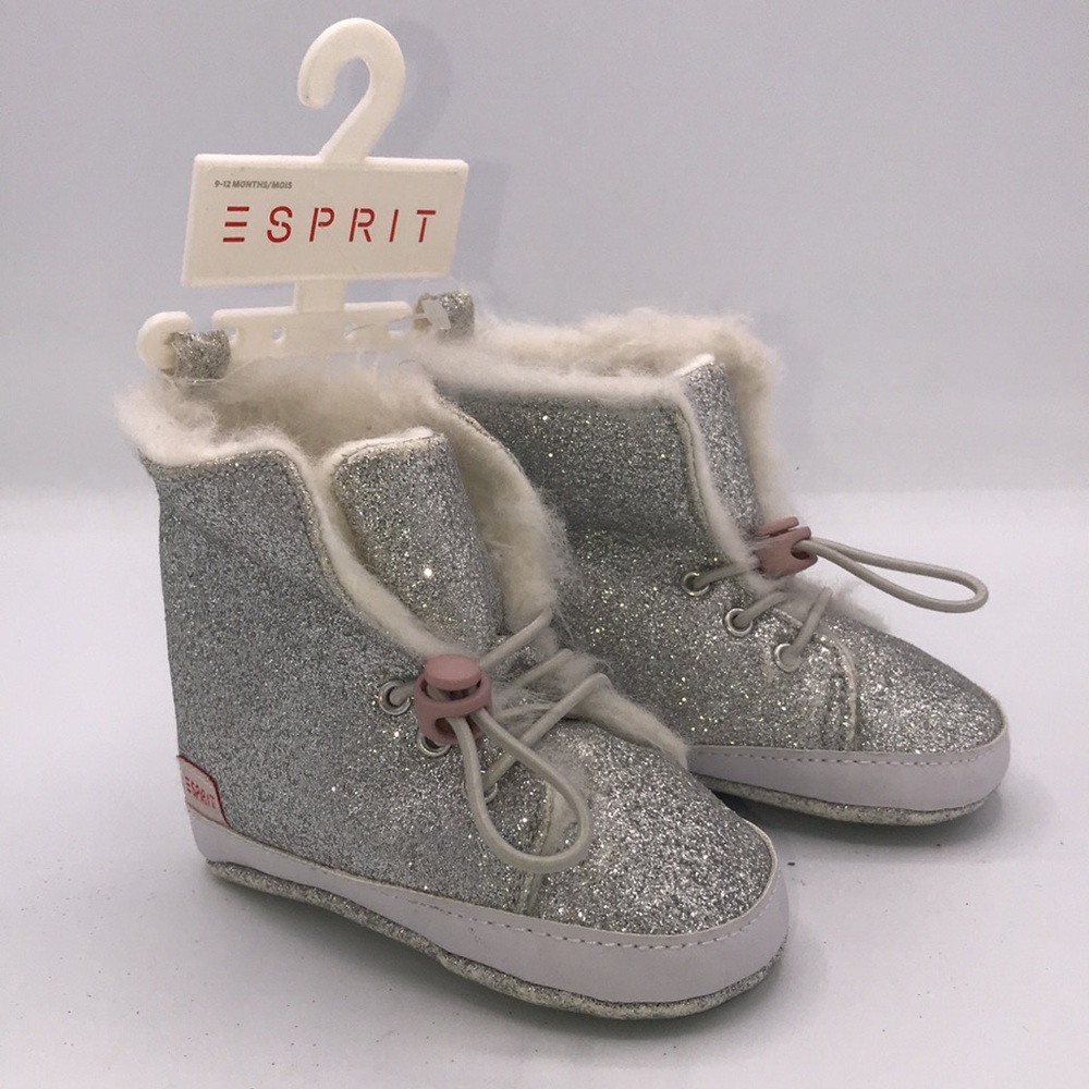 NWT Esprit Infant Faux Fur Lined and Silver Glitter Adjustable  Moon Booties